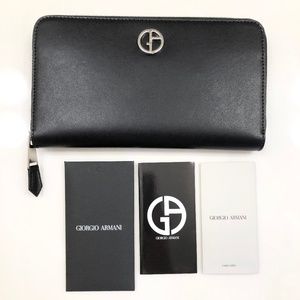 New Giorgio Armani Classic Wallet
